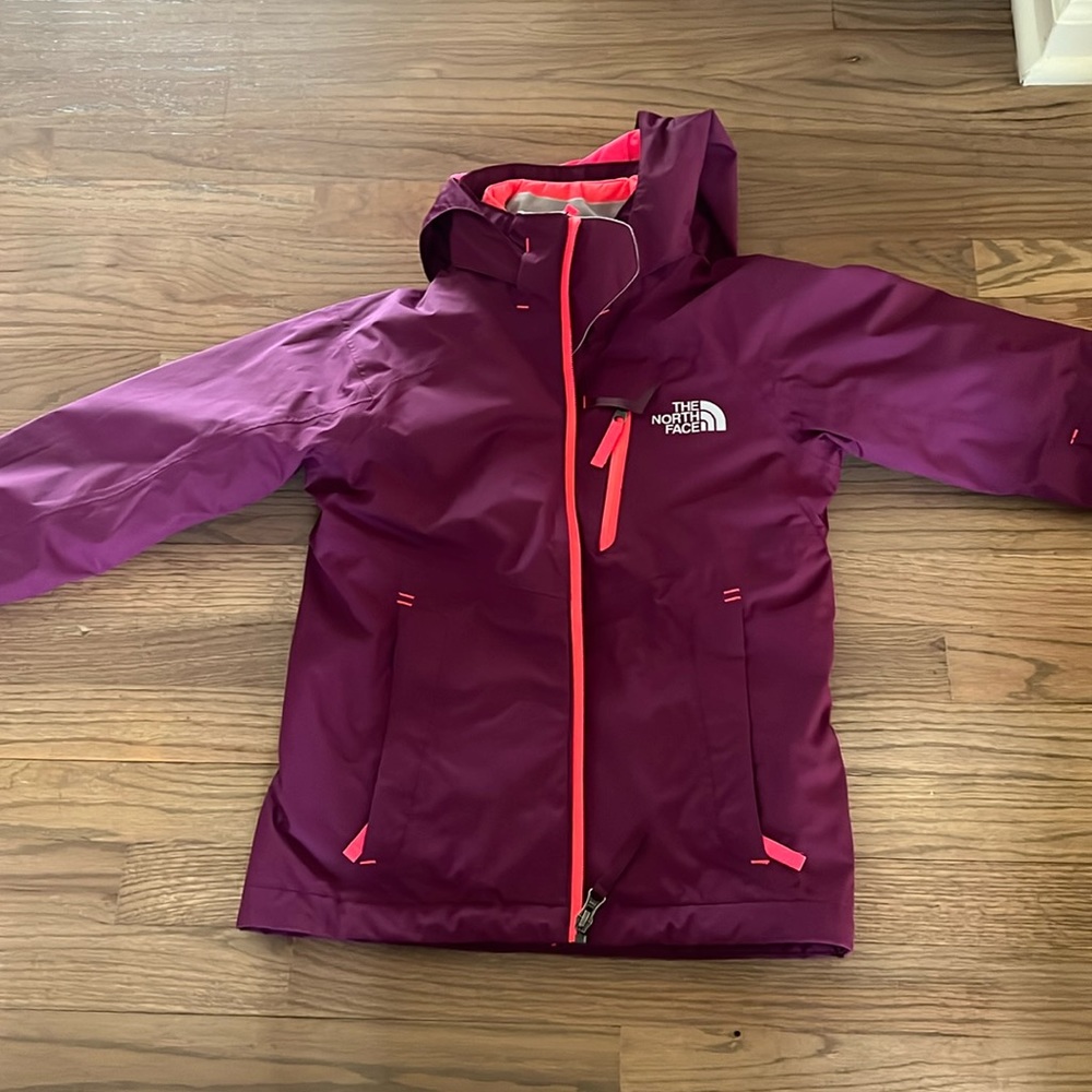 maroon/orange girls snow coat size:s (7/8)